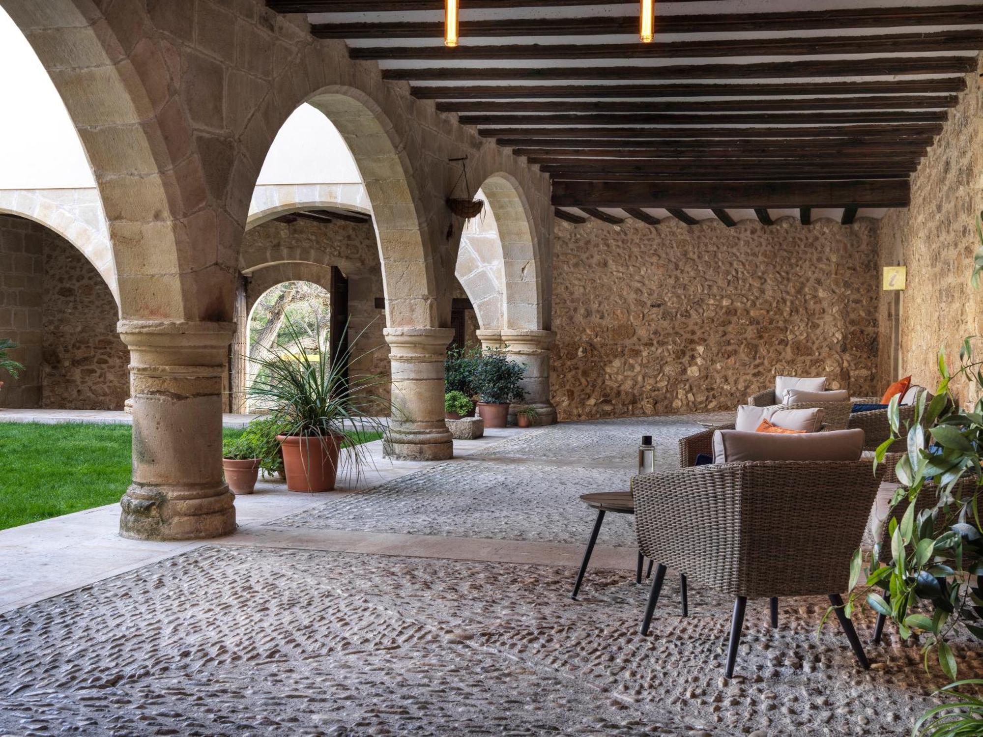 Santuario Virgen De La Fuente Hotell Peñarroya de Tastavins Eksteriør bilde