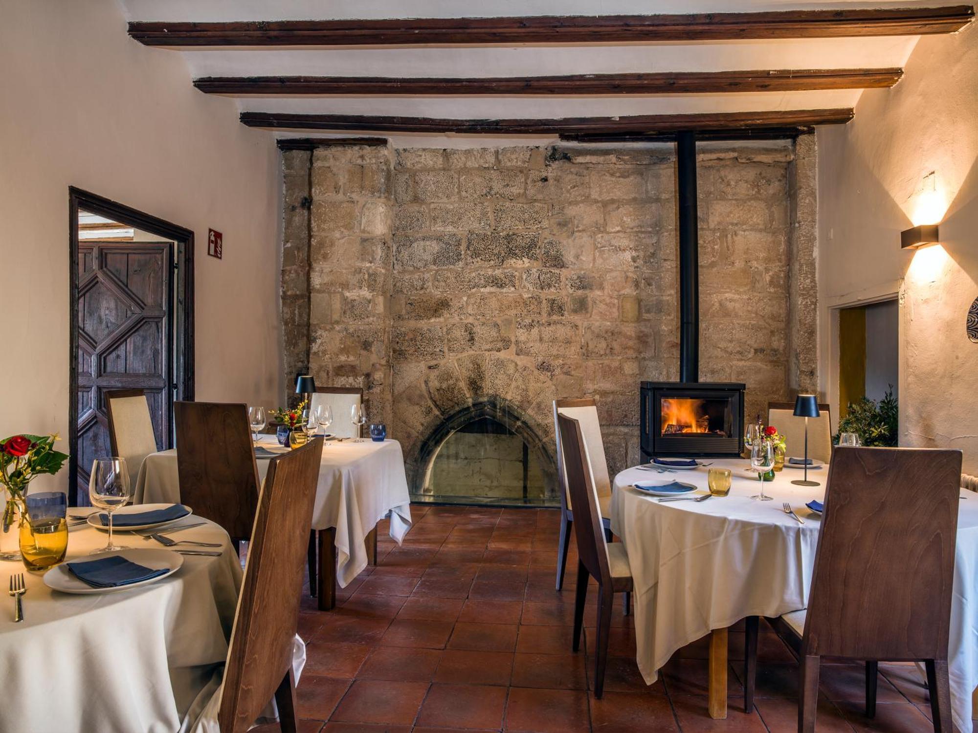 Santuario Virgen De La Fuente Hotell Peñarroya de Tastavins Eksteriør bilde